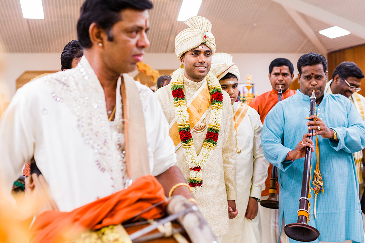 Oshwal Centre Vaheesan & Gerubaleny's Tamil Hindu Wedding London-8